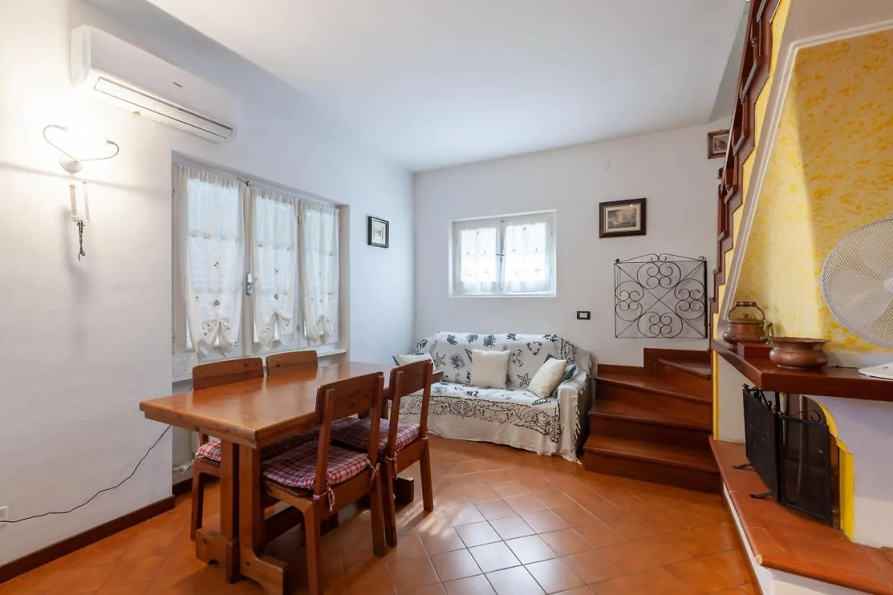 Casa Valdosti Villa Marina di Massa