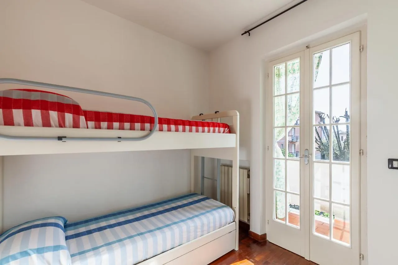 Casa Valdosti Villa Marina di Massa